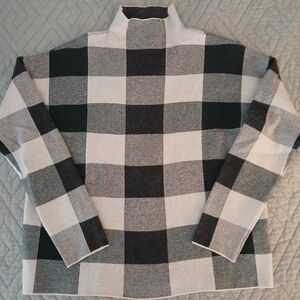 Tahari Brown And Cream Checkered Sweater Sz M EUC Preppy Academia